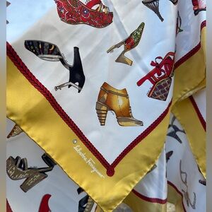 Ferragamo scarf  👠